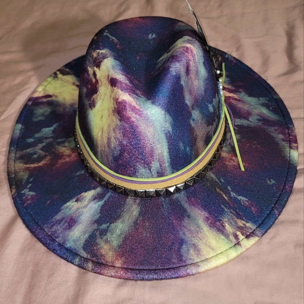 Custom Fedora Hat